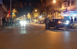 سيارة ترسل سائق دراجة نارية إلى المستشفى في الدريوش