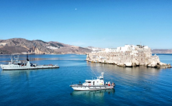 الجيش الاسباني ينقل 85 طن من المعدات العسكرية الى الجزر المحتلة شمال المغرب