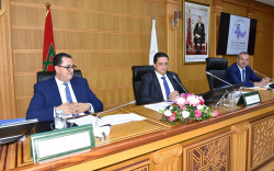 والي جهة الشمال يقطر الشمع على منتخبين خلال دورة مجلس الجهة