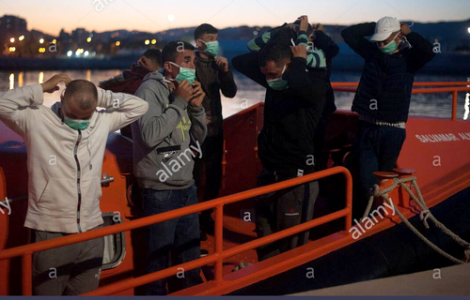 وصول 7 مهاجرين ينحدرون من الحسيمة الى ميناء ملقة
