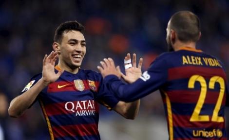 باريس سان جيرمان وشالكه يسعيان للتعاقد مع منير الحدادي