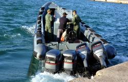 البحرية الملكية تنقذ 111 مهاجرا سريا قبالة سواحل الحسيمة والناظور وطنجة