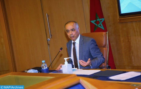 وزير العليم يعلن عن فتح الباب لتوظيف 20 ألف أستاذ جديد