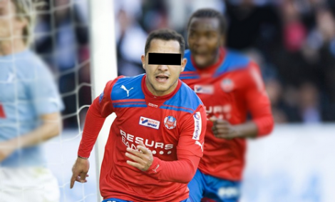 هولندا.. لاعب دولي من اصل مغربي متهم بتهريب 2 طن من الكوكايين