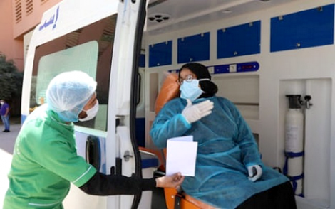 27 حالة مصابة بكورونا تغادر مستشفى امزورن للاستشفاء في المنازل