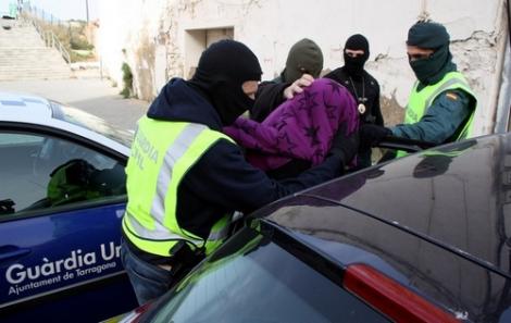 اسبانيا: تفكيك شبكتين لتهريب الحشيش من المغرب الى اوروبا (فيديو)