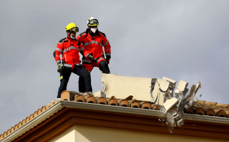 اسبانيا .. زلزال يضرب في غرناطة ويخلف اضرارا في المباني (فيديو)