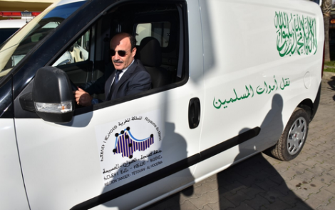 بعد حافلات النقل المدرسي.. العماري يكتري "سيارات الخدمة" بضعف ثمن شرائها