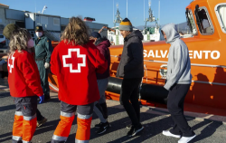 البحرية الاسبانية تنقذ 5 مهاجرين ابحروا من سواحل الريف