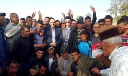 لعرج يرد على حزب الاستقلال في زيارة للمحتجين باساكن