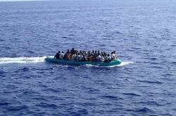 أسبانيا تنقذ 8 مهاجرين أفارقة أبحروا من شمال المغرب
