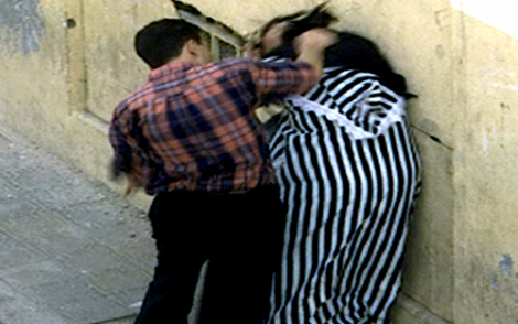 اعتقال زوج اعتدى على زوجته بالسلاح نواحي إقليم الحسيمة