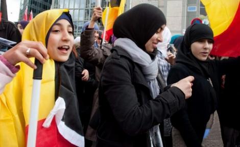 مغاربة بلجيكا الأكثر عرضة للتمييز و العنصرية