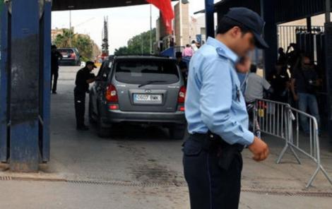 في اجتماع سري .. المغرب واسبانيا يناقشان قرار منع مرور البضائع من معبر بني انصار