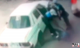 مليلية .. مغربي يجر عُنصُرَيْ شرطة للقضاء اعتديا عليه بطريقة بشعة (فيديو)