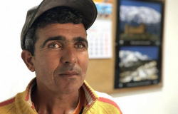 اسبانيا .. متشرد من الريف عثر على 300 اورو في الشارع وسلمها للشرطة