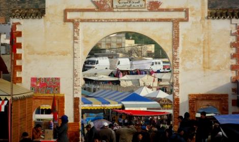 السوق الاسبوعي بالراوضي اهمال كبير رغم الرواج والاقبال