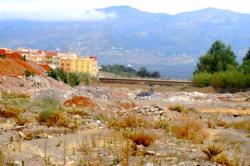 الترامي على مجرى واد سفتولة يهدد مناطق ببني بوعياش بالفيضانات