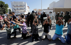 17 منظمة تونسية تطالب بإطلاق معتقلي حراك الريف وتحقيق مطالبه
