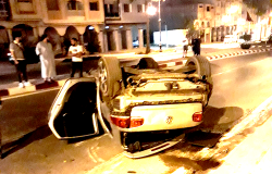 حادثة سير خطيرة تحول سيارة إلى كومة من الحديد بجماعة اجدير