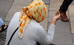 الحبس والغرامة لمتهمات بممارسة التسول بمدينة الحسيمة