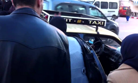 فوضى أسعار سيارات الاجرة الصغيرة تغضب المواطنين ببني بوعياش