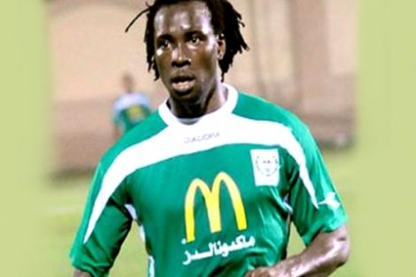 لاعب كاميروني يشعل أزمة بين شباب الريف والكوكب المراكشي