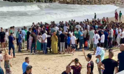 مياه شاطئ الفنيدق تلفظ جثة شاب بالتزامن مع محاولات اقتحام سبتة المحتلة